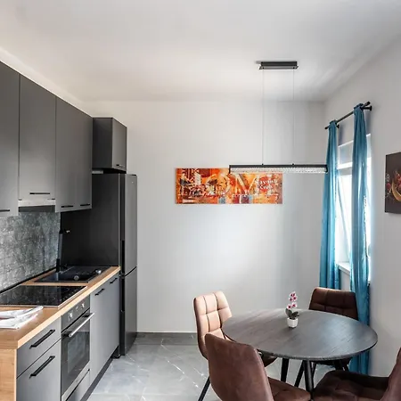 Family Friendly Seaside - 22115 Appartement Vir